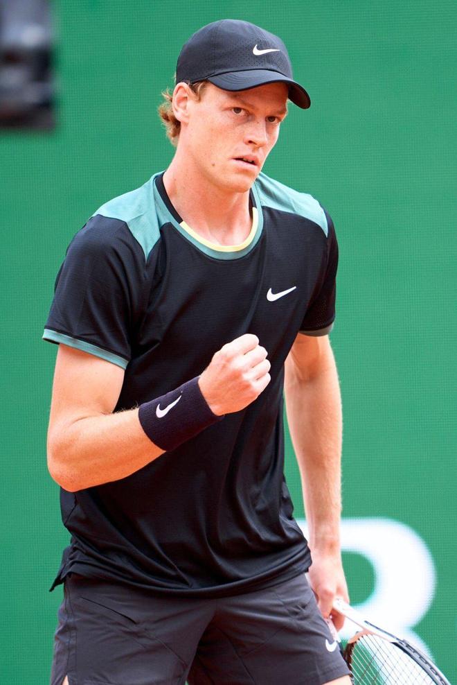 塞罗那队中 塞罗那队中