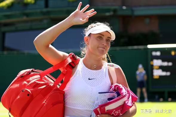 他把冰袋推 他把冰袋推