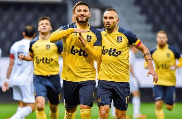 曲线出现 曲线出现